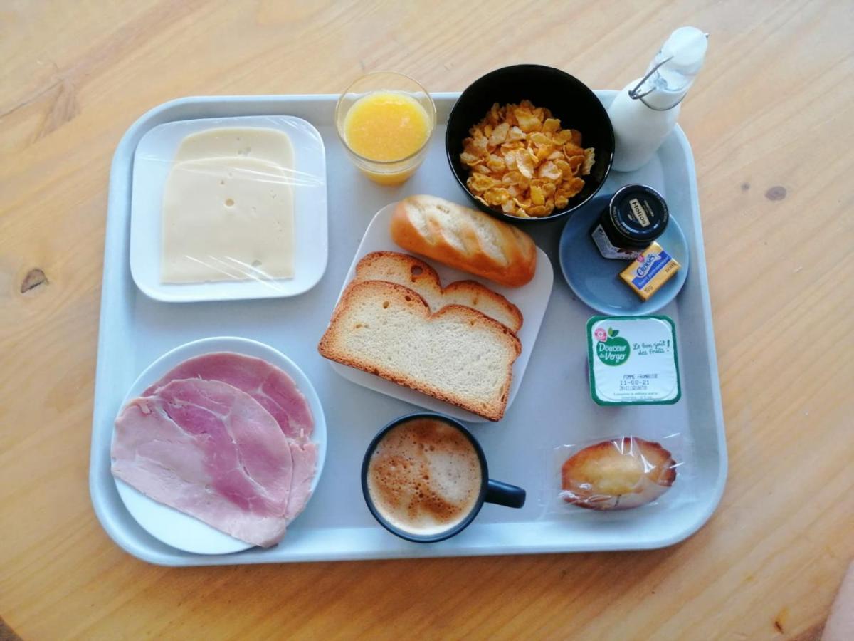 Paris Par Trains, Area, Studios Avec Salle De Bain Et Kitchenette Privees, Ou, Chambres Avec Salles Bain Et Cuisines Communes Persan Zewnętrze zdjęcie